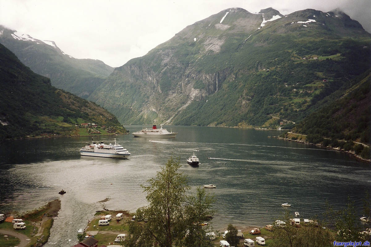 Columbus Caravelle og Vistafjord