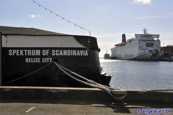 Spektrum of Scandinavia og Stena Saga